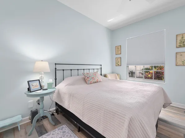 9439 Poinciana Court, Fort Pierce, FL 34951