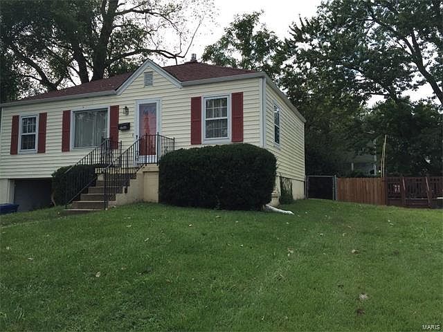 1st image of 3533 Saint Genevieve Ln