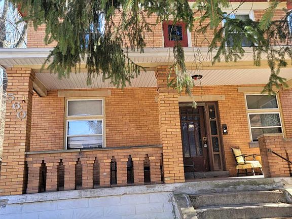 3rd image of 560 Mount Hope Ave