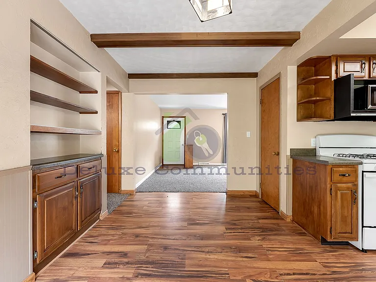 1244 Katrina Dr SE — Photo 11