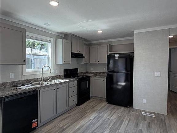 2nd image of 11050 Fancher Rd #176