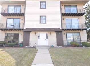 7345 W 85th Pl APT 1A, Bridgeview, IL 60455