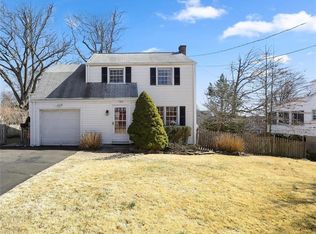 124 Alton Rd, Stamford, CT 06906