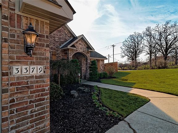 2nd image of 3379 Ika Ln