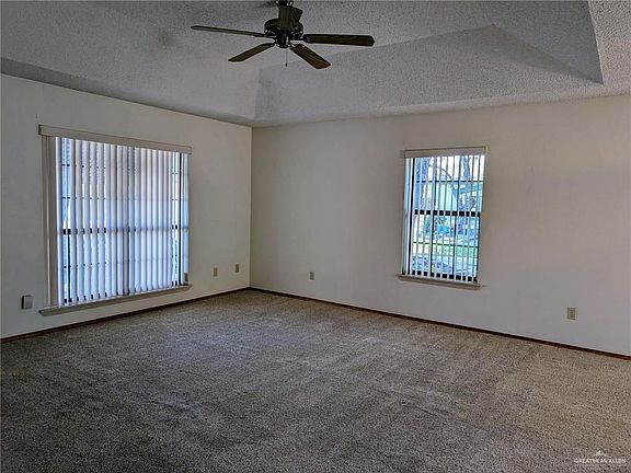 4th image of 109 Green Gate Cir N