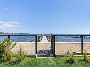 12 Seaview Ln, Center Moriches, NY 11934