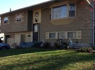 58 Lamb Ave, Saugerties, NY 12477