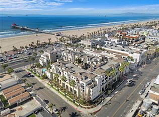 200 Pacific Coast Hwy UNIT M17, Huntington Beach, CA 92648
