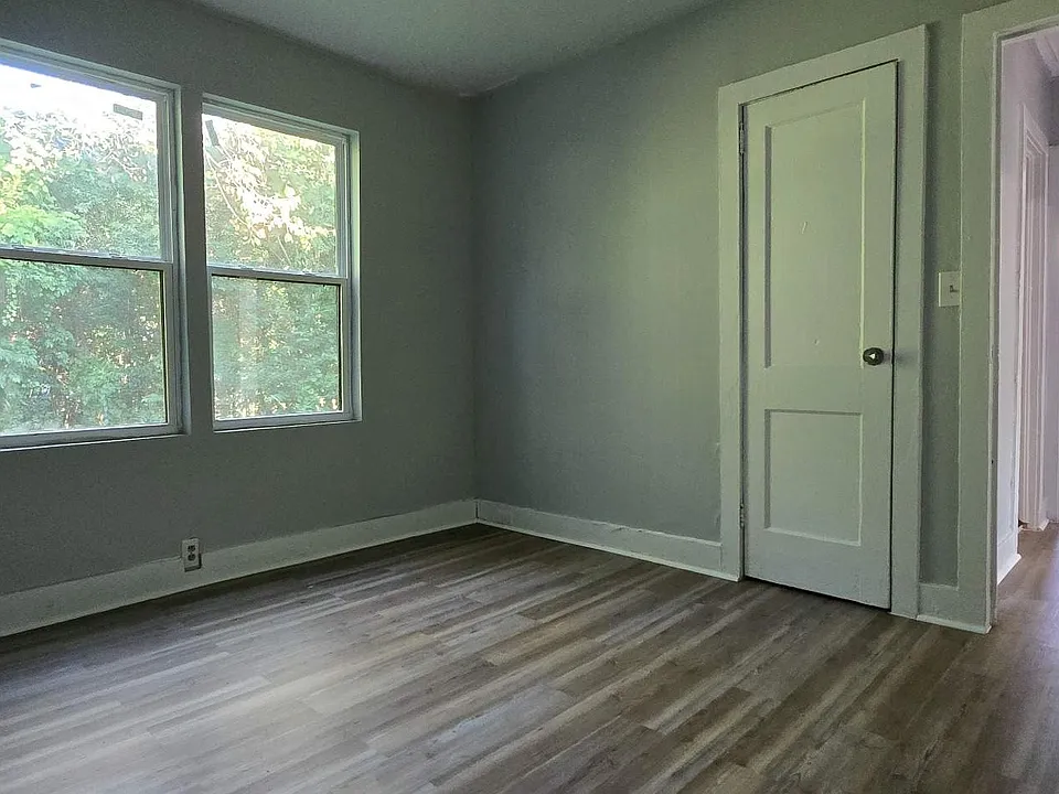2nd bedroom-view-4
