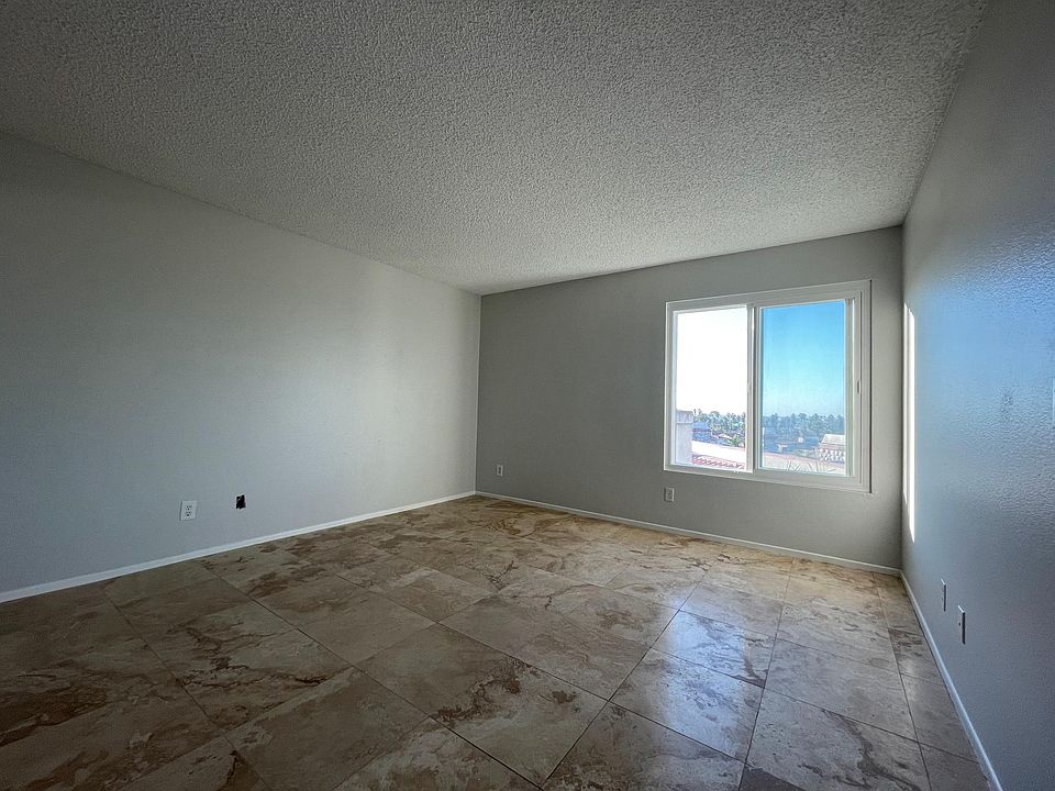 1st image of 4452 Mentone St Unit 303