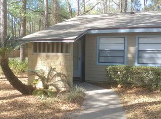 6912 SW 45th Ave, Gainesville, FL 32608