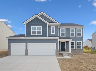 54788 Mockingbird Dr, Chesterfield, MI 48047