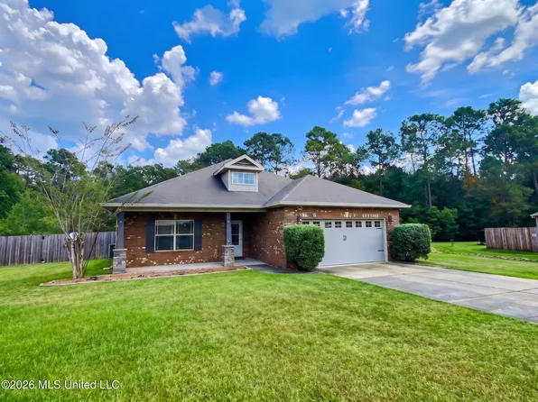 12021 Sugar Maple Dr, Vancleave, MS 39565
