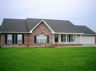 1032 Decoux Rd, Saint Martinville, LA 70582