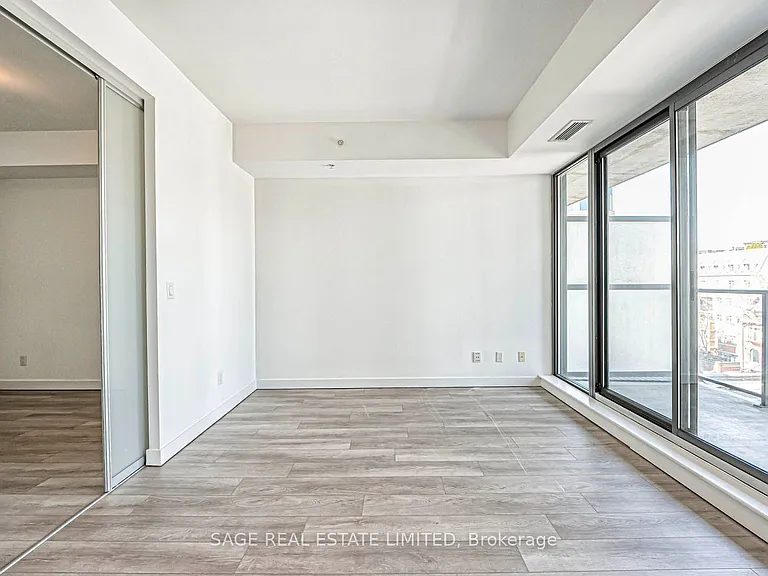 32 Camden St #607 — Photo 12