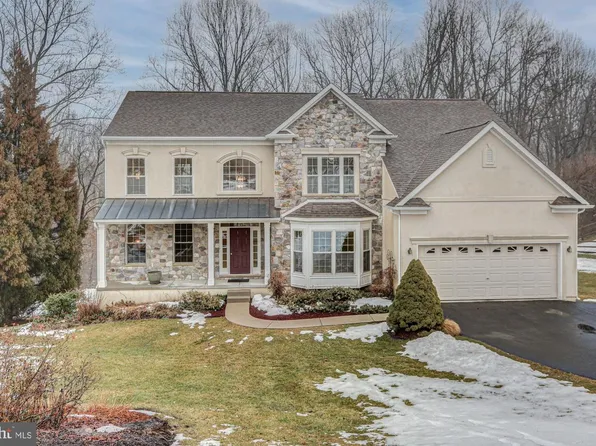 518 Hyde Park Cir, Lincoln University, PA 19352