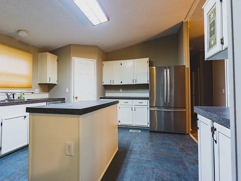 139 Woodtree Ln — Photo 8