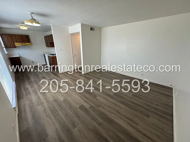 1120 Hall St #C — Photo 2