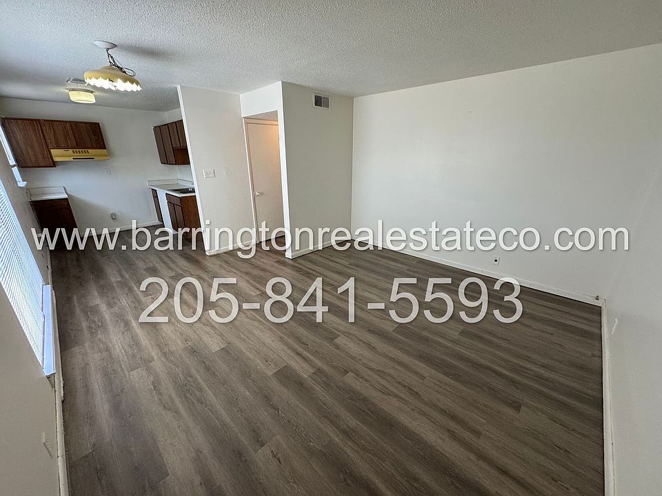 2nd image of 1120 Hall St