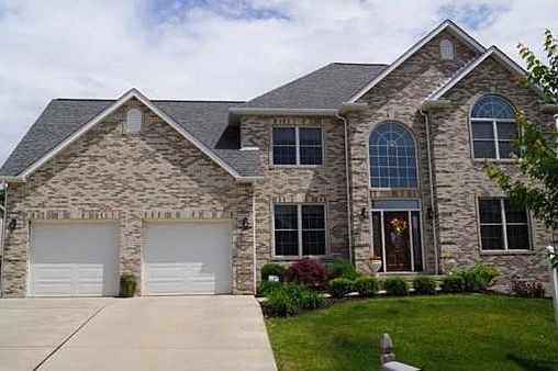 908 Gregory Court