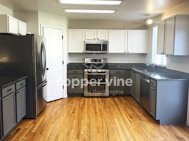 1599 Brimble Dr — Photo 5