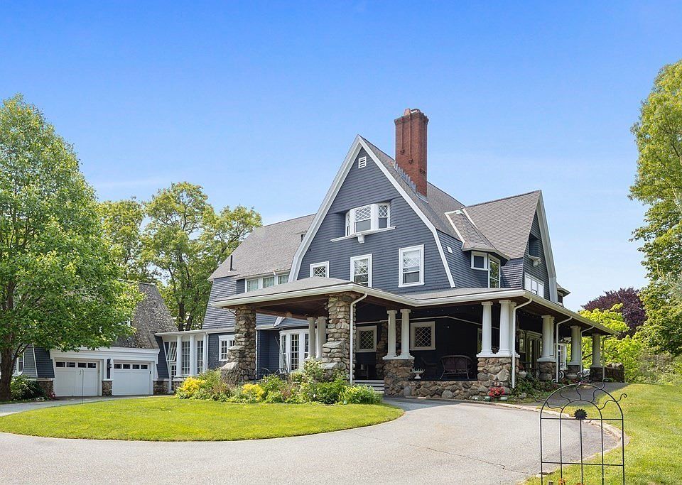 51 51/53 Abbott Rd, Wellesley Hills, MA 02481 MLS 73121838 Zillow