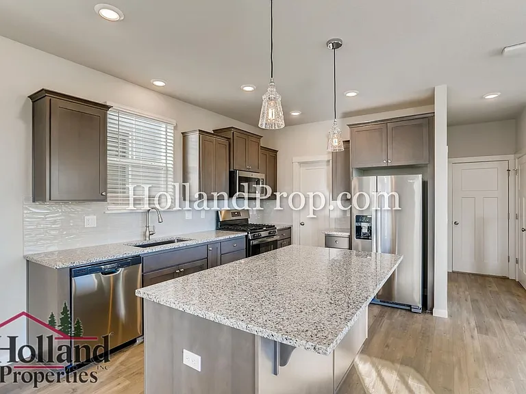 6780 SE Yamsay Ln — Photo 8