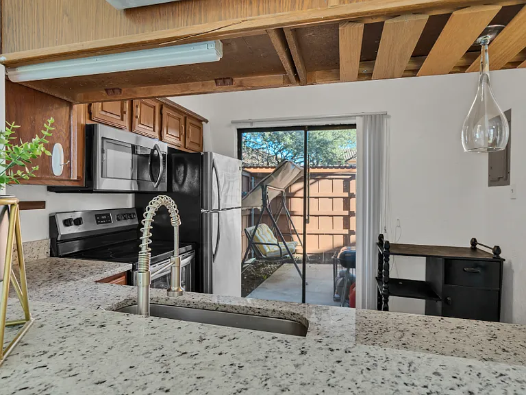2503 Tierra Dr #1 — Photo 8