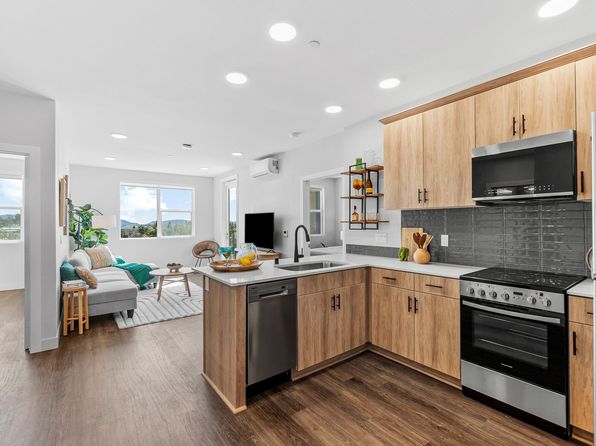 10211 Rancho Carmel Dr #311