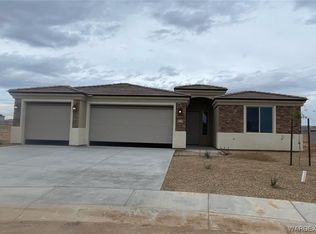 6705 W Loreto Cir, Golden Valley, AZ --