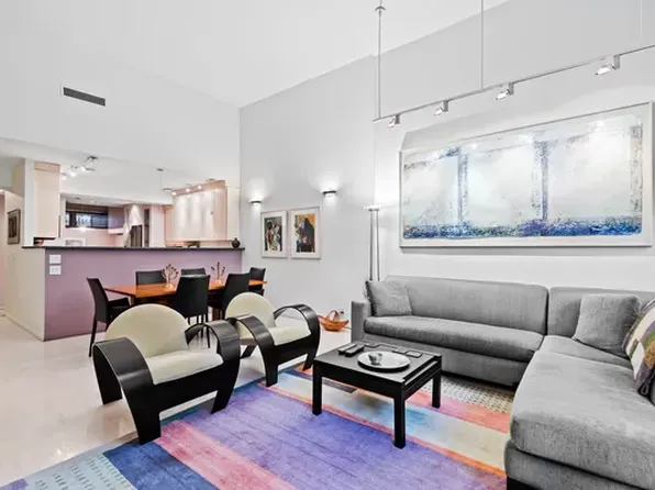 245 E 93rd St #Sw2, New York, NY 10128