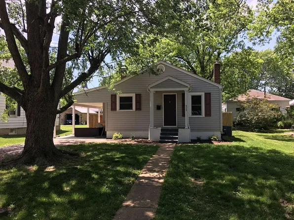 415 Washington St, Red Bud, IL 62278