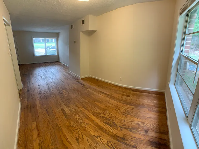 1615 Valley Ave — Photo 12