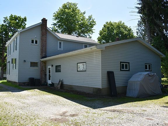 5th image of 108 Ontario St