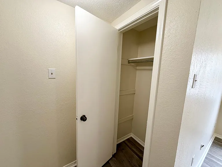 3825 Kimberly Dr — Photo 17