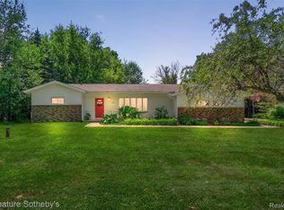 6694 Lierman Rd, Imlay City, MI 48444