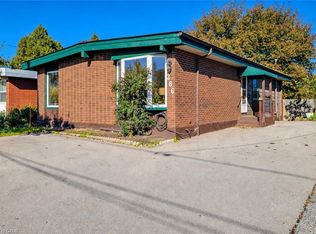 286 Mohawk Rd W, Hamilton, ON L9C 1W3
