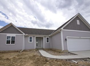 1325 Fox Run Dr, Marysville, OH 43040