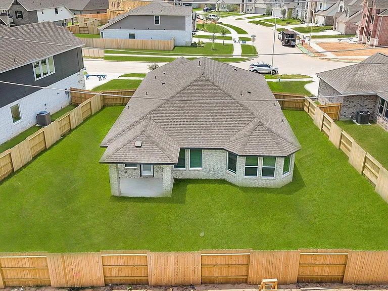 2634 Chivalry Ln — Photo 36