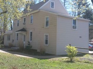 9284 E Tyburn Rd, Morrisville, PA 19067