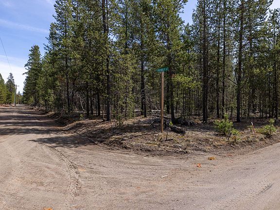 4th image of 52240 Dustan Rd