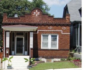 414 E 9th St, Alton, IL 62002