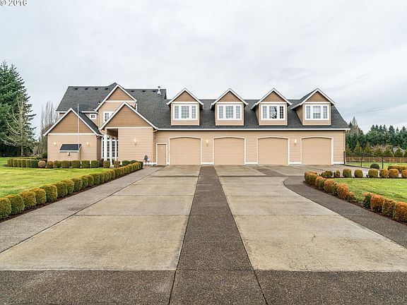 3rd image of 3912 NW 150th Cir