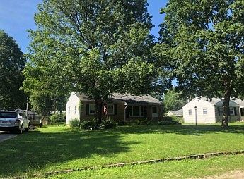 3rd image of 2614 Butterfield Dr