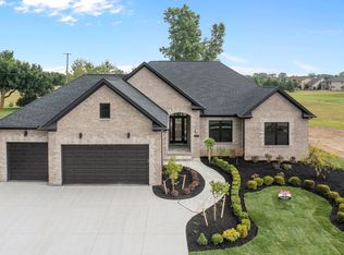 281 Carmel Ridge Dr, Dundee, MI 48131