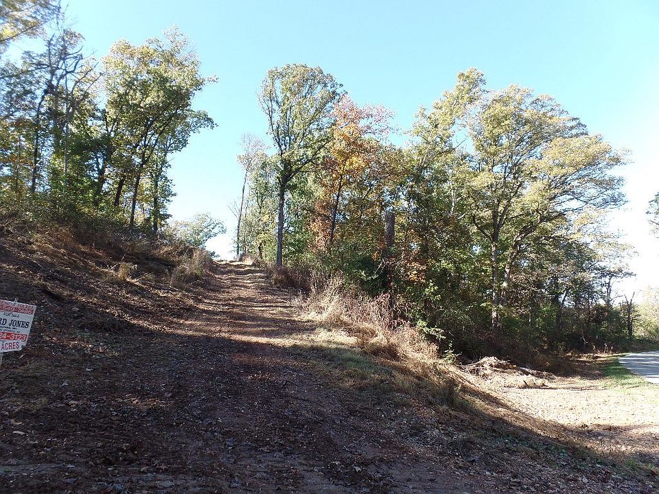 2nd image of 14249 N Hico St