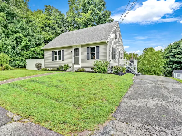 47 Park Street, Farmingdale, ME 04344