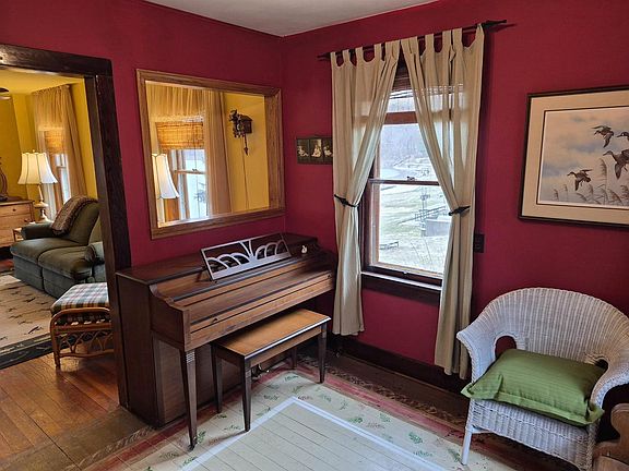 4th image of 3112 East Edgewater Street