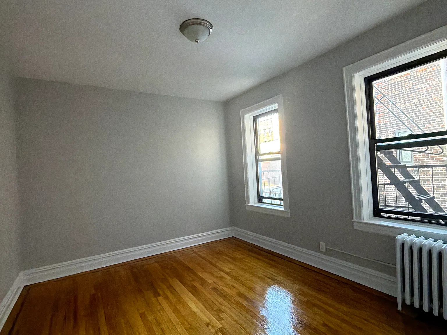 111 Garrison Avenue — Photo 4