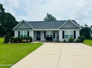 101 Rosewood Ct, Kenly, NC 27542
